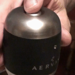 aervana-electric-wine-aerator
